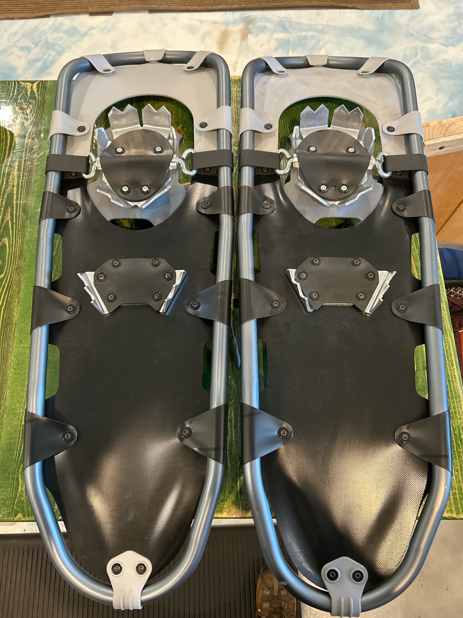 Tubbs Venture Snowshoes
