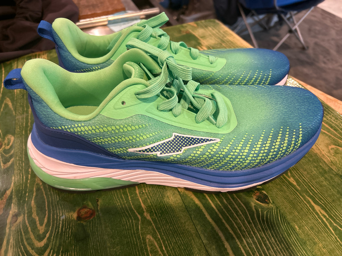 Avia Size 10.5 Green Shoes