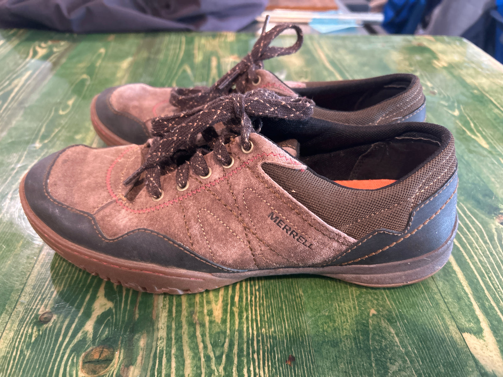 Merrell Womens Size 8.5 Albany Trail Walking Shoes