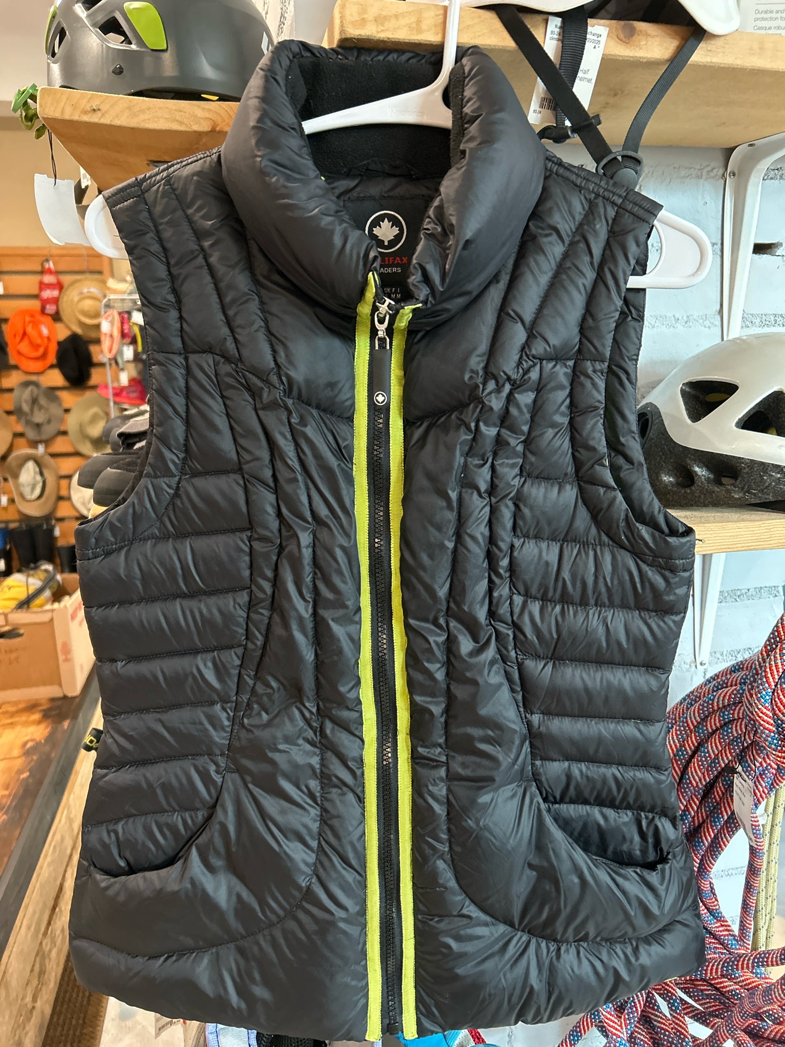 Halifax Traders Down Puffer vest