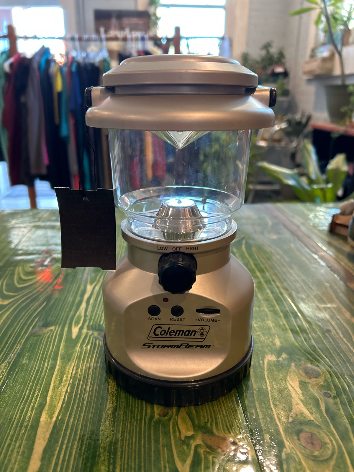Coleman Storm Beam Dynamo Crank LED Lantern