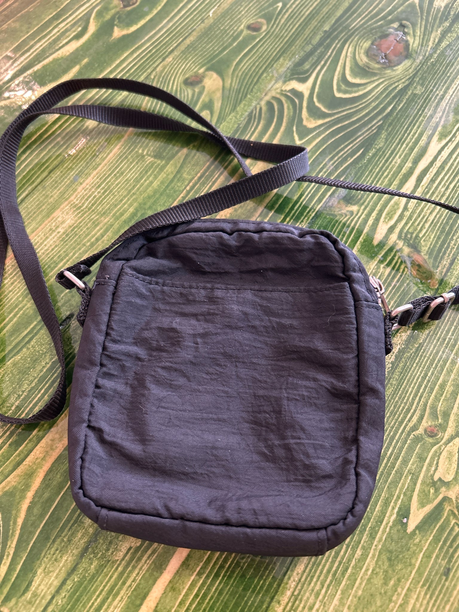 Baggallini crossbody travel purse