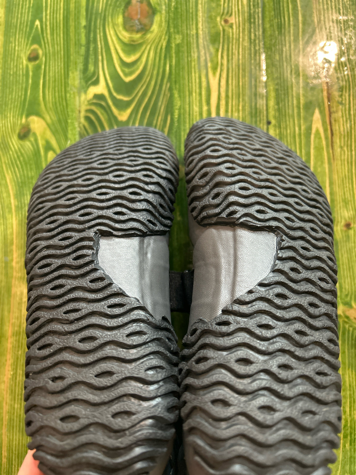 Women's Size 9 NRS Paddle Wetshoe