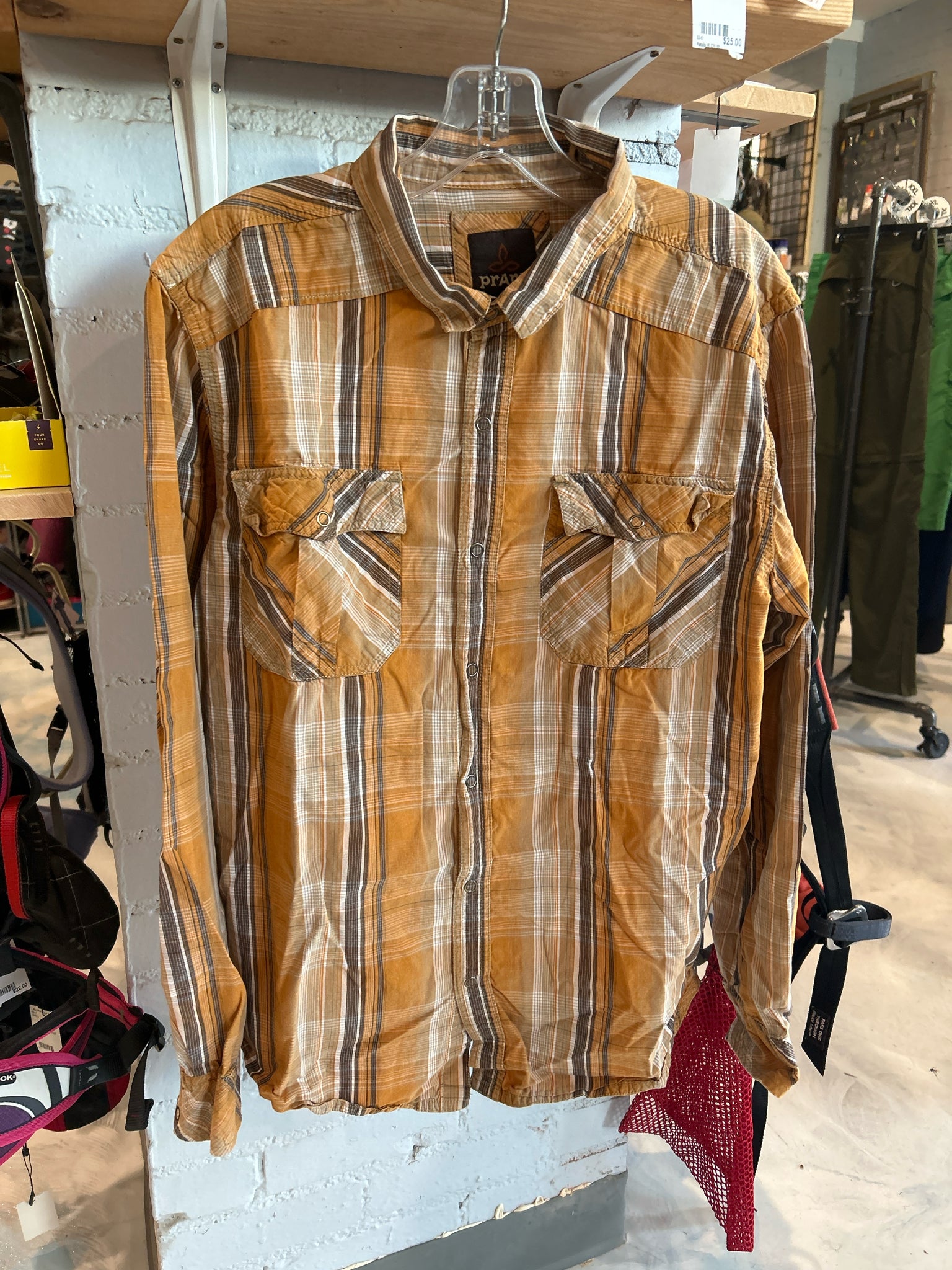 Prana long sleeve snap front shirt men's L