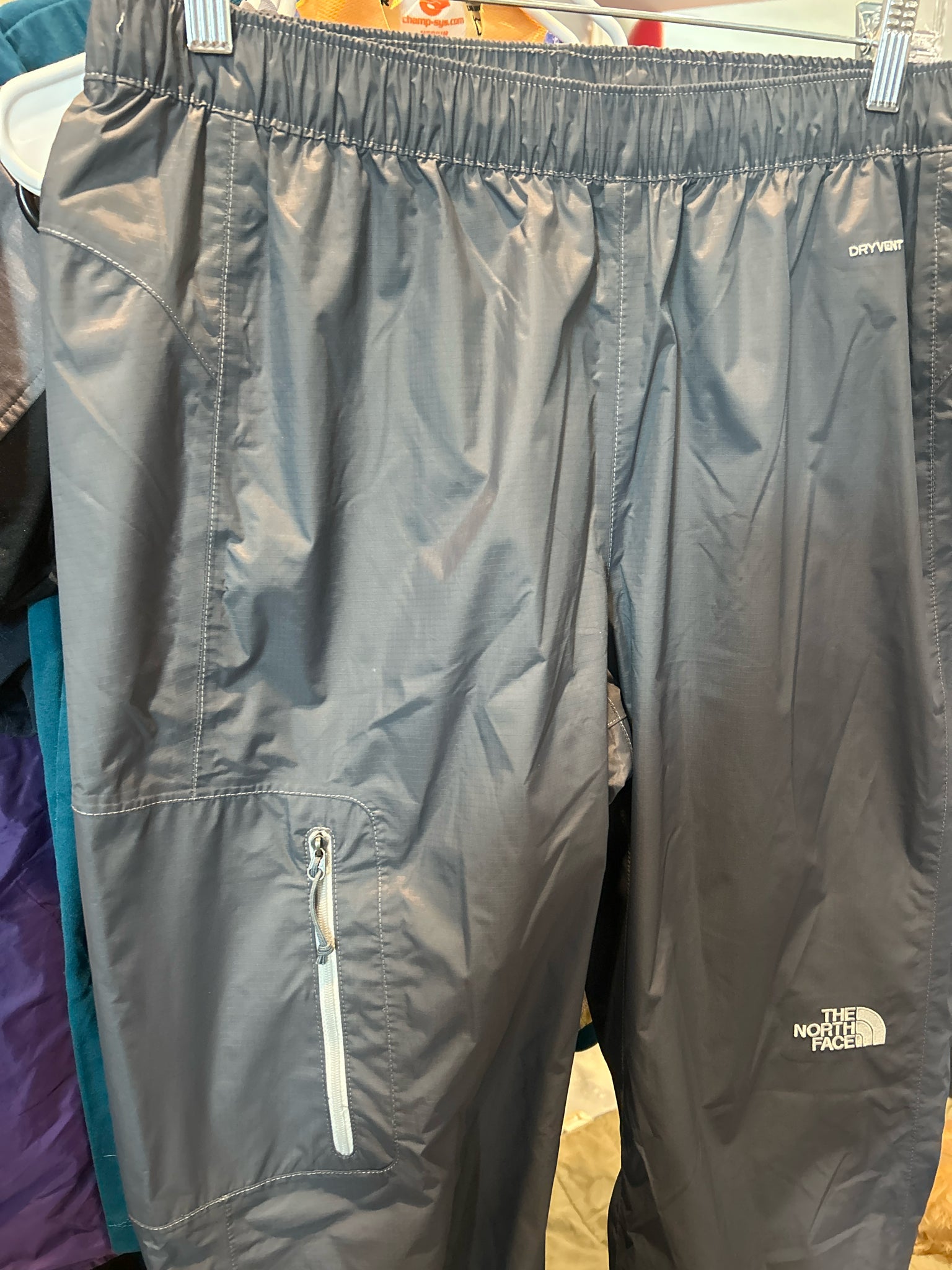 Size M The North Face Rain Pants