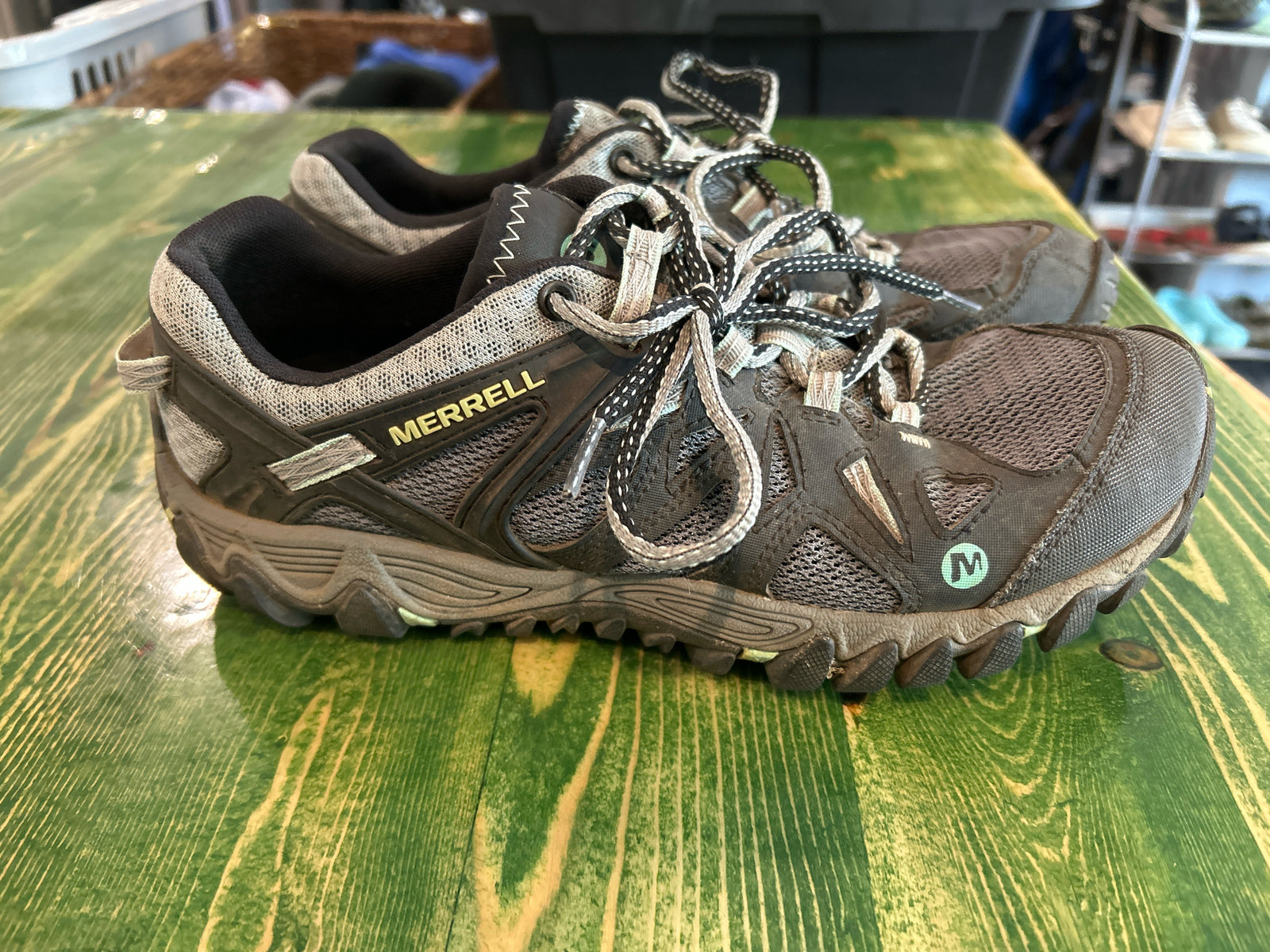 Merrell Womens Size 9.5 Charcoal Shoes