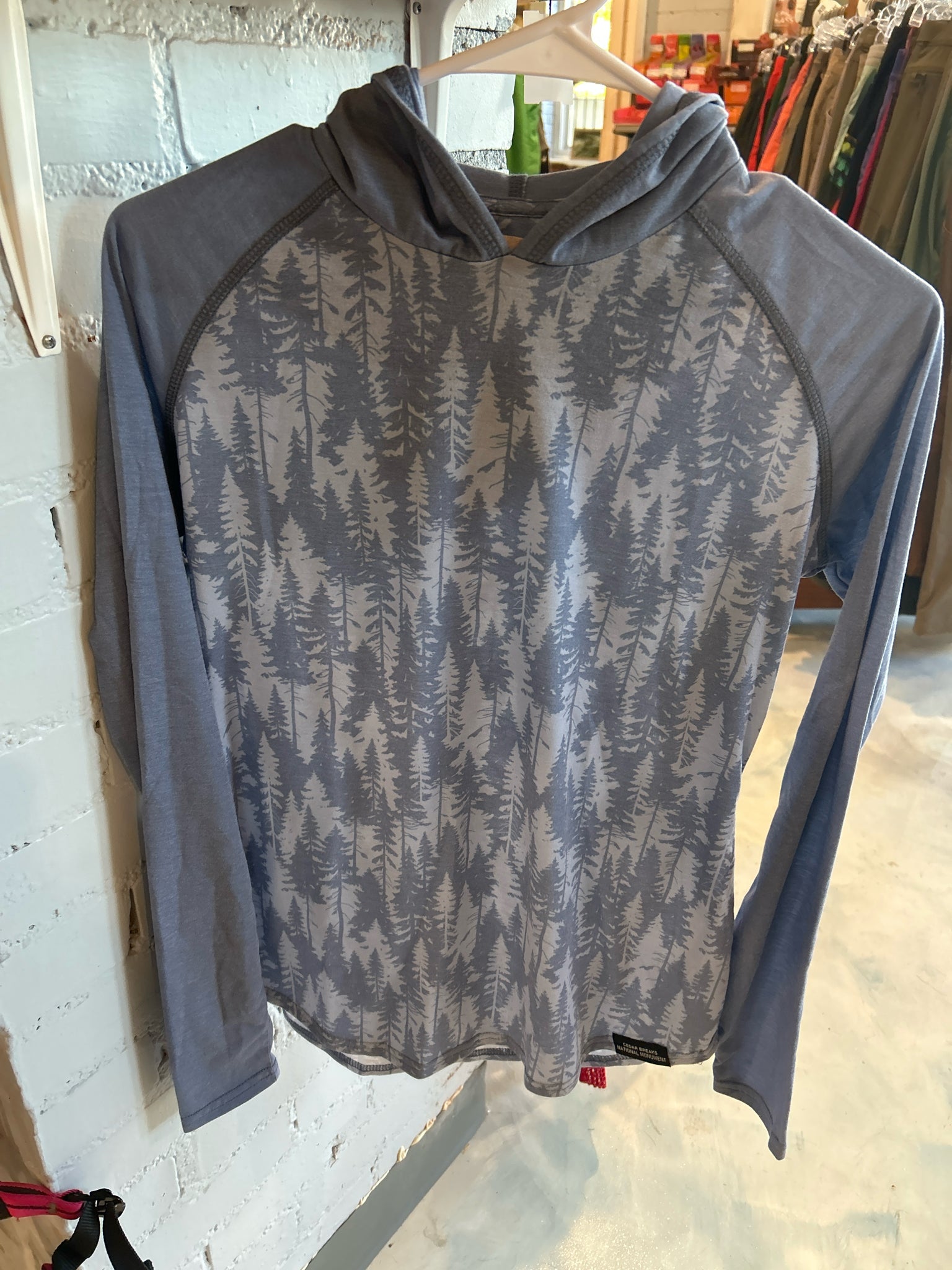 Jack and Sage womens  featherlight hoodie size S