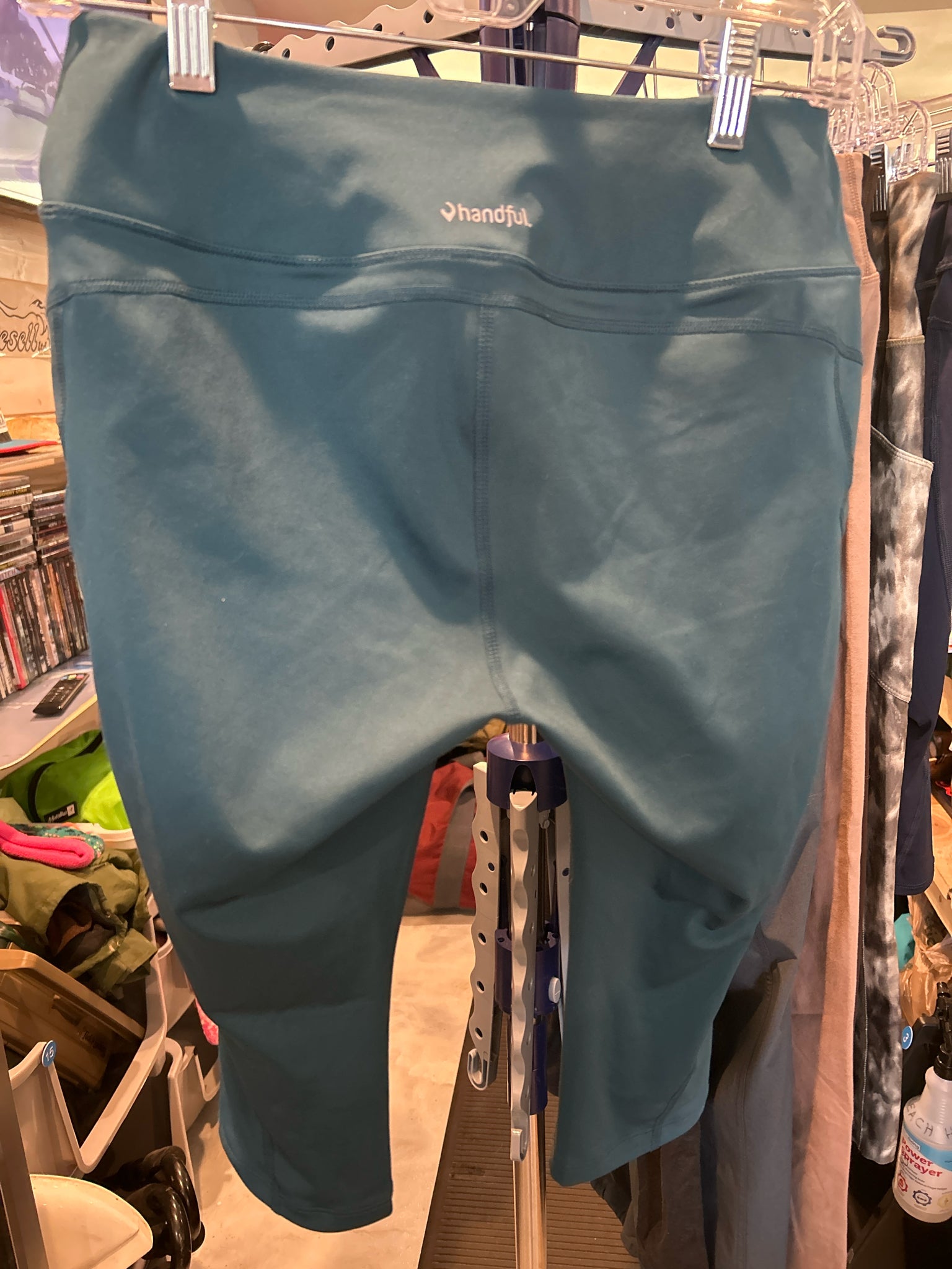 Size M Handful Leggings