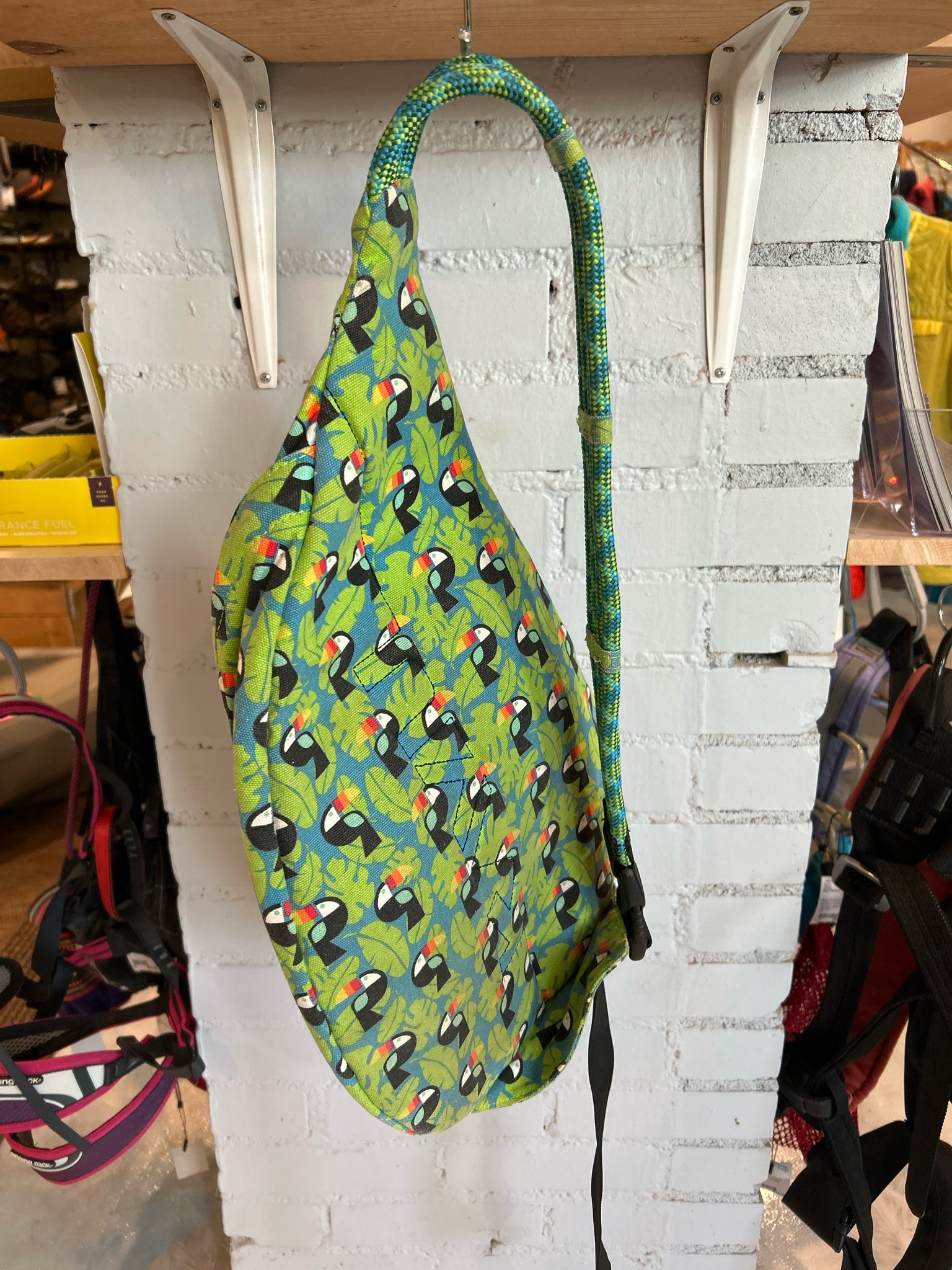 Kavu Rope Sling Bag, Toucan Print