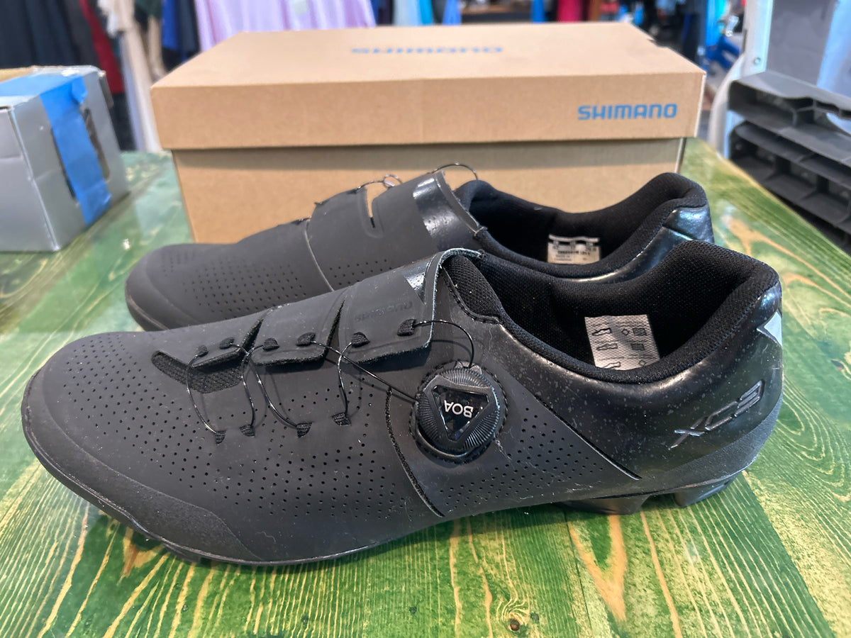 Mens Size 12 Shimano Dynalast  Bike Shoes