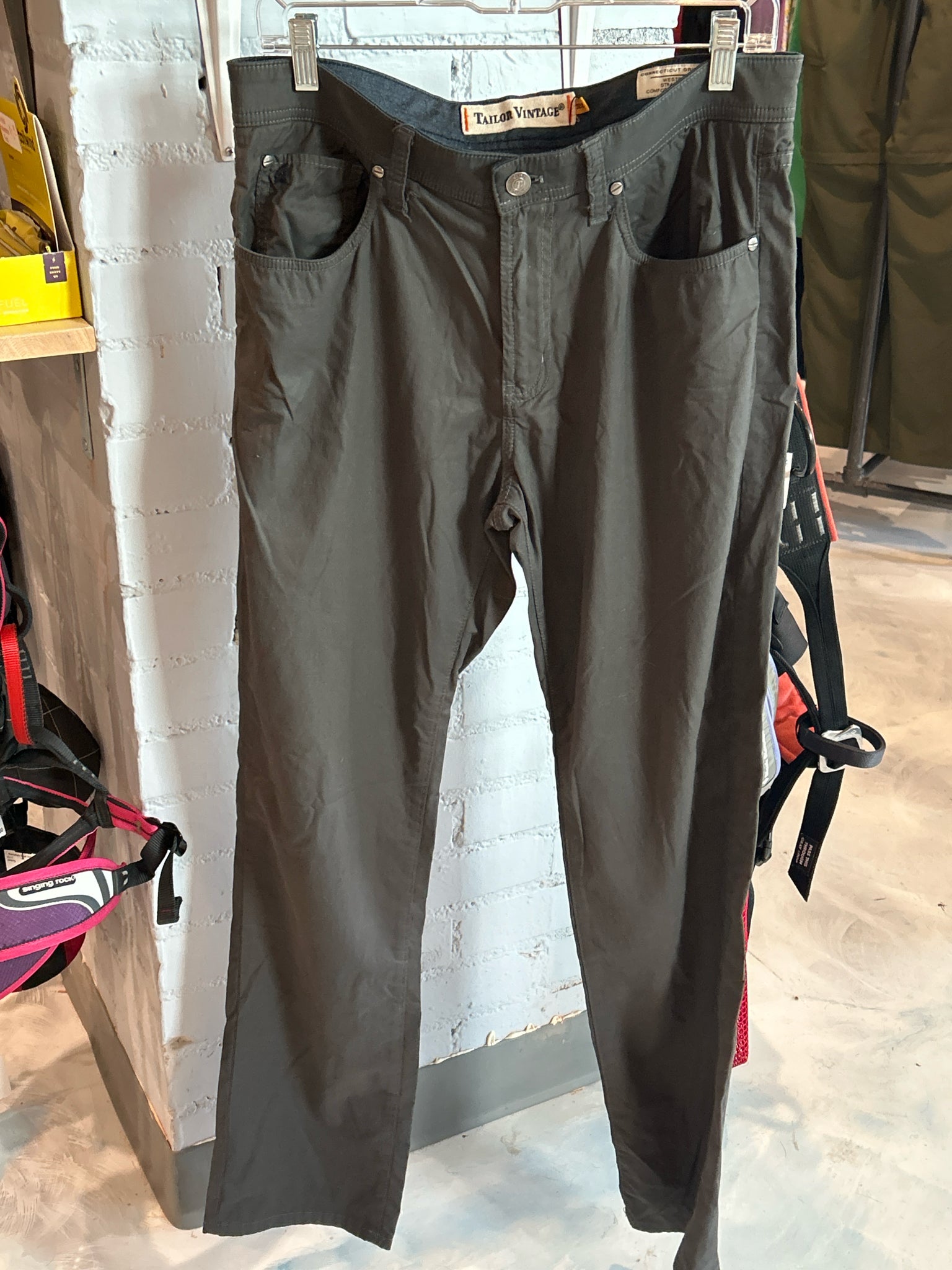 Tailor Vintage mens pants size 32x32
