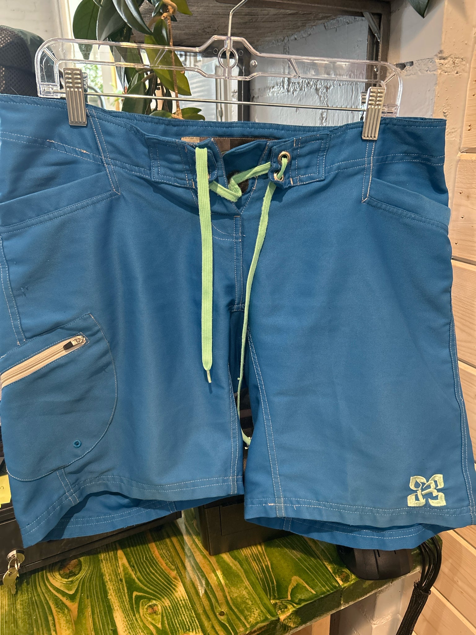 Size 10 Immersion Research Shorts