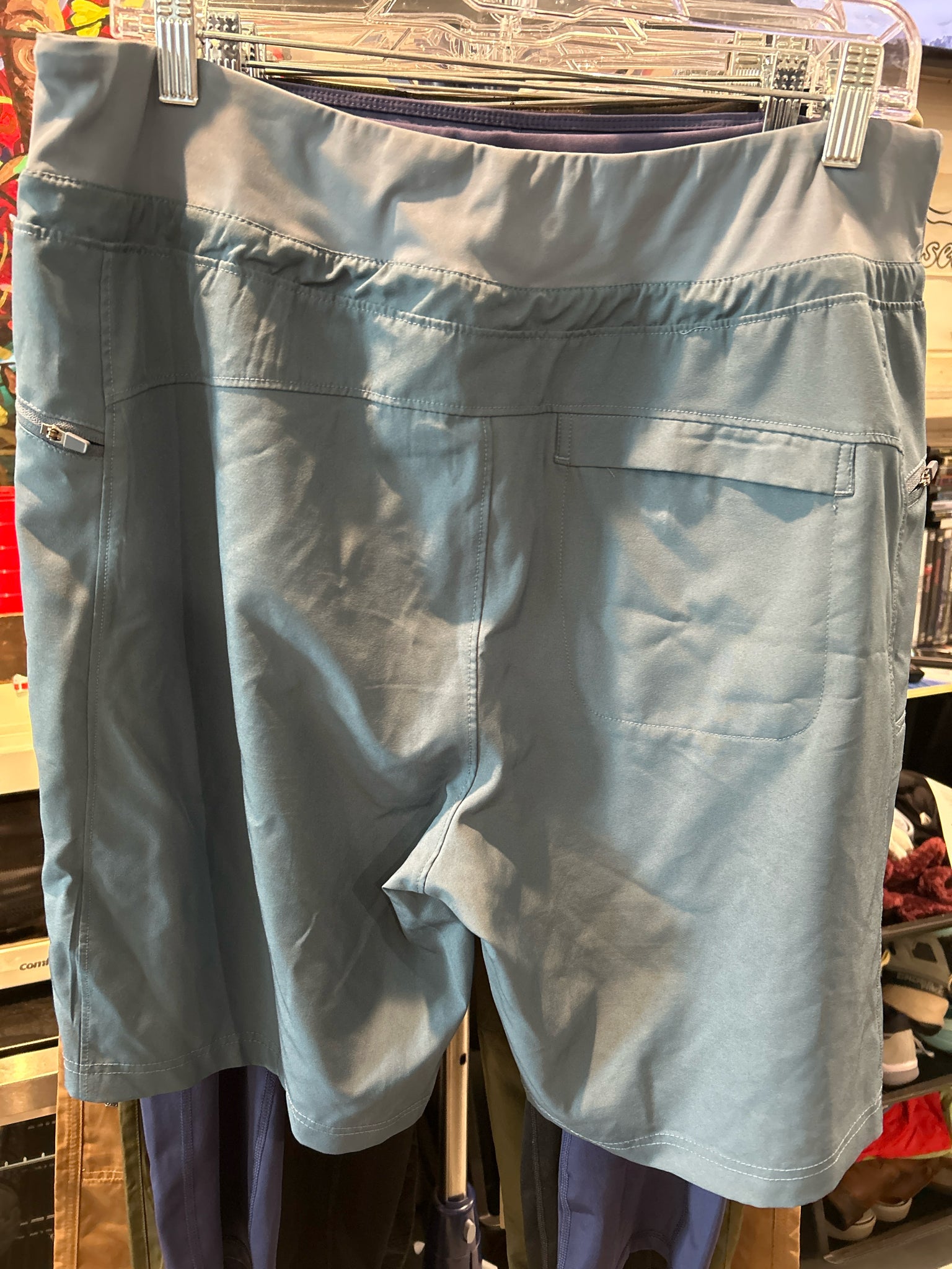 Size XL Gradual Shorts